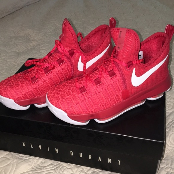 Nike Other - Nike KD 9 Kevin Durant boys sneakers